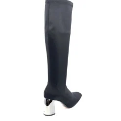 Ivoire B335-05 Microfibre Noir