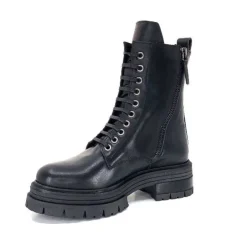 The Seller 9006 Cuir Noir